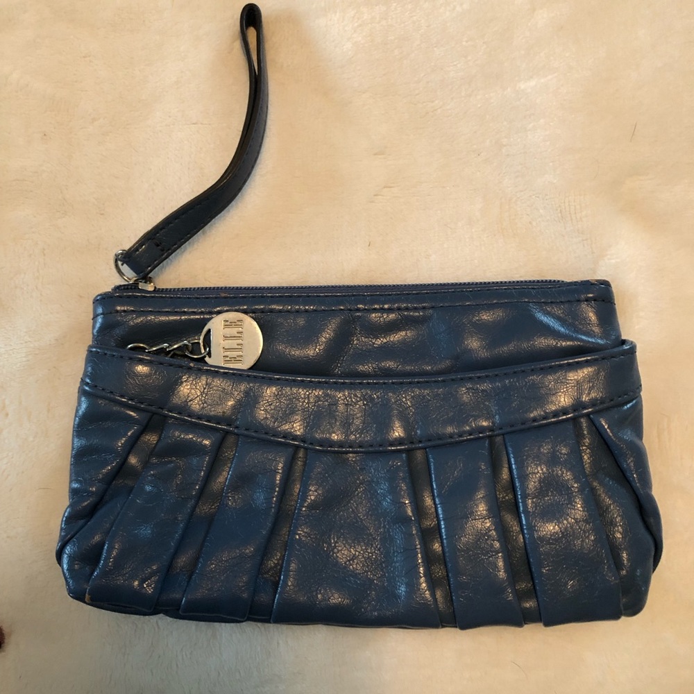 Perfect size blue wristlet !
